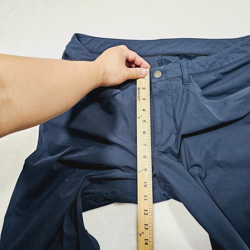 Lululemon ABC Pants Mens 34x31 Navy Blue Straight Technical Commuter Activewear - Picture 9 of 12
